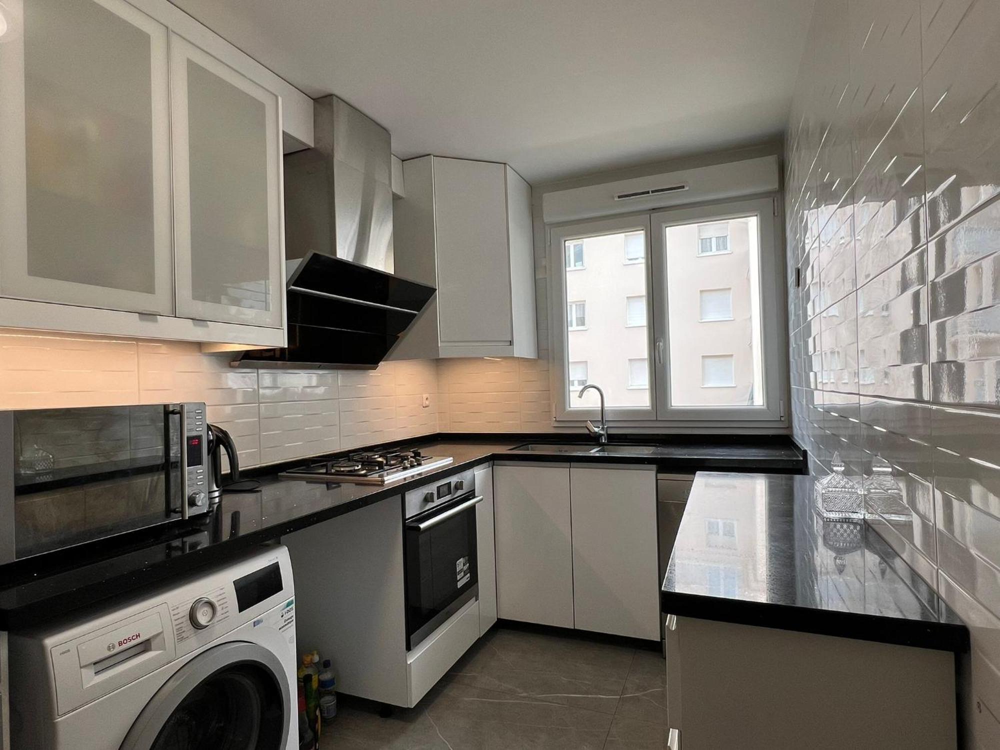 Location 3 Chambres Spacieuses Dans Appartment 2 Mn Rer Bussy Saint Georges Exterior photo